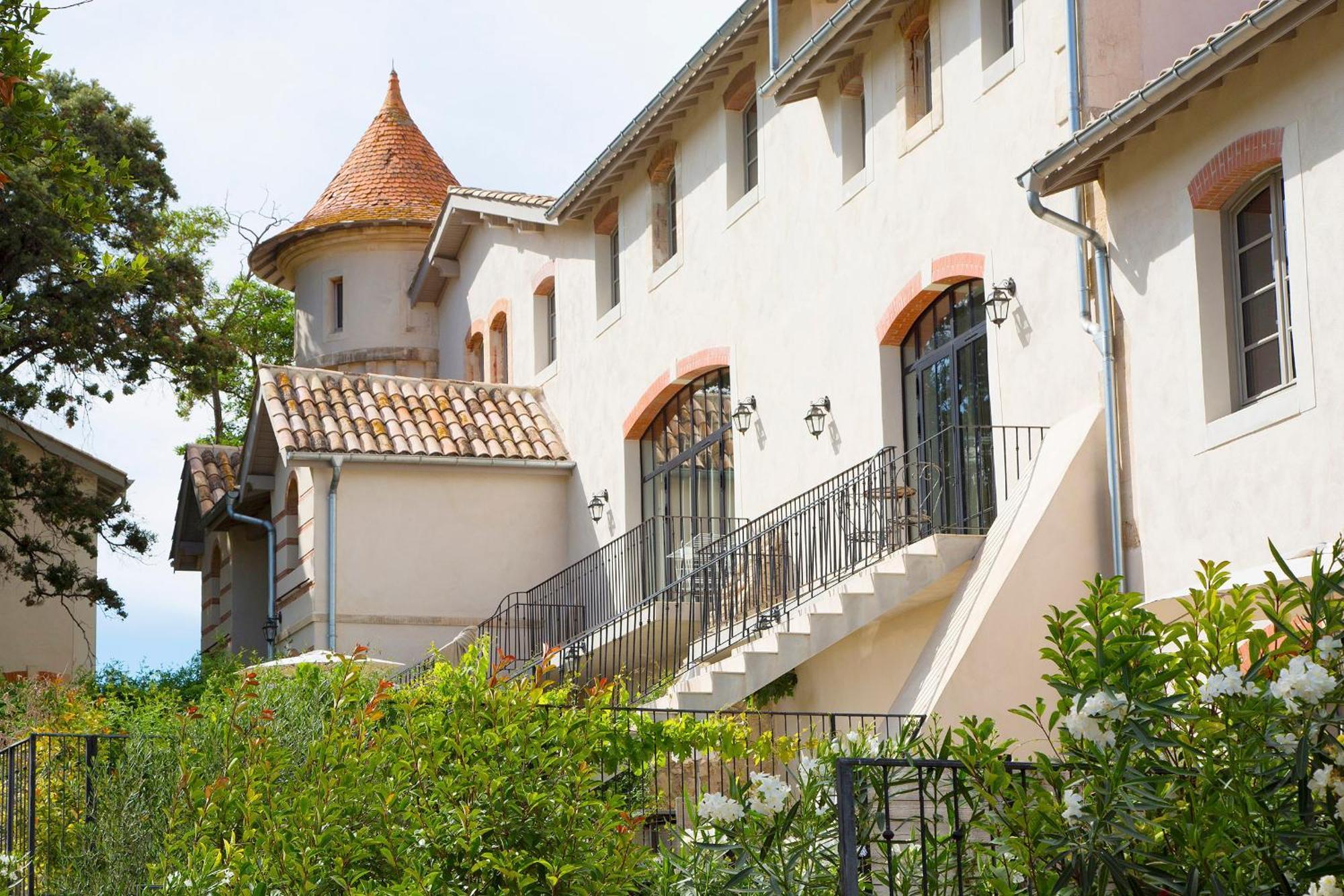 Chateau St Pierre De Serjac Puissalicon Rum bild